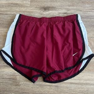 Maroon Nike Women’s Medium Shorts